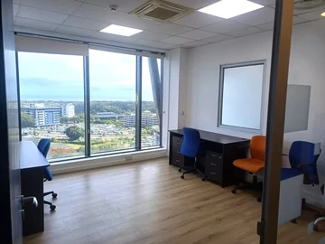 Bureau de 5 Chambres