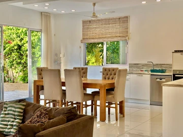 3 Bedroom Villa