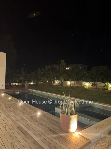 Villa de luxe 3 chambres avec piscine à louer à Tamarin