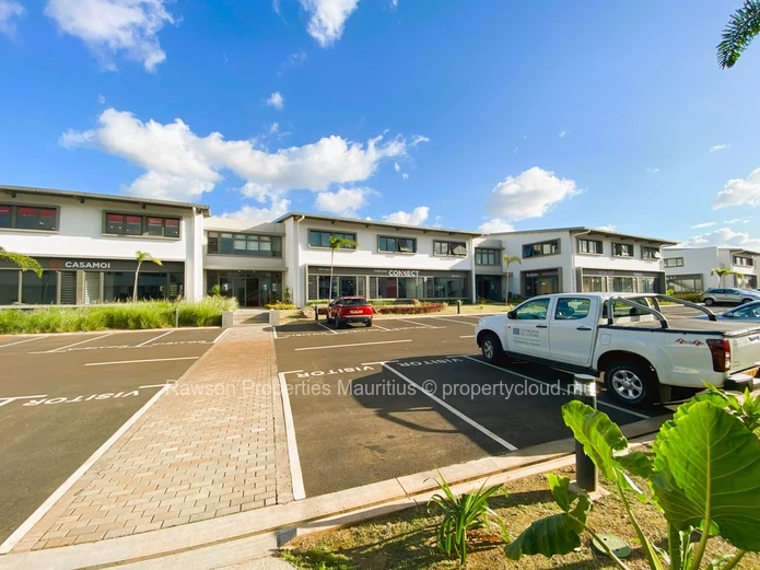 Commercial Space On The Calebasses Highway