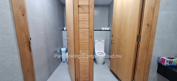 Prime Commercial Floor for Sale – Ebene Square, Ebene Cybercity