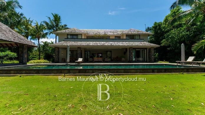 Anahita Golf Resort – Villa 5 chambres avec vue exceptionnelle sur le golf