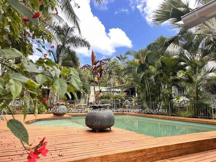 Colonial-Style Villa in Pointe aux Canonniers