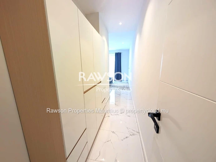 Appartement Rez-De-Chaussée À Pereybere | Neuf Et Entièrement Meublé | 150 M² | Cadre Côtier
