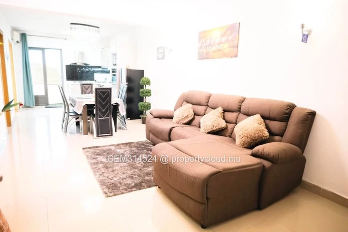 Appartement à Vendre 3 Chambres – Morcellement Palmyre, Flic en Flac