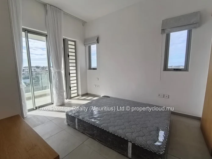 Penthouse de Luxe de 2 Chambres à Vendre à Pereybère, Île Maurice | Terrasse Rooftop Privative de 55 m² | Propriété P...