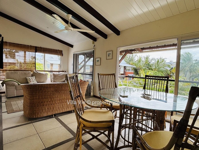 Bain Boeuf - Agréable duplex de 3 chambres avec piscine commune (Mandat exclusif)