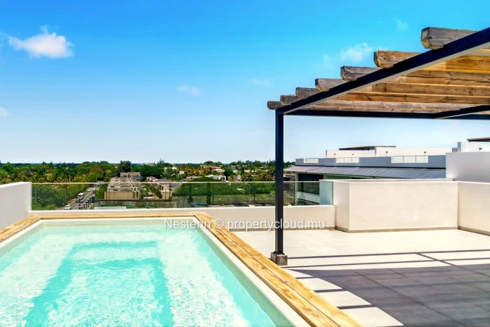 Brand new penthouse of 3 bedrooms with private pool
