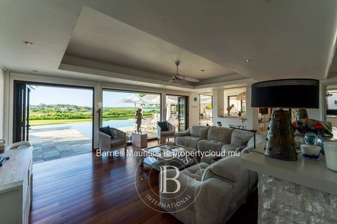 Anahita Resort – Exceptional Villa With Panoramic Sea View – 6 Bedrooms