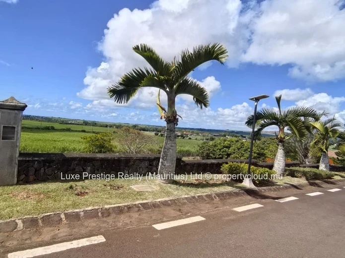 Corner Residential Plot for Sale in Belle Vue Harel | Hillside 2 | 1151m² | Motorway View | Secure Estate | Rs 18M