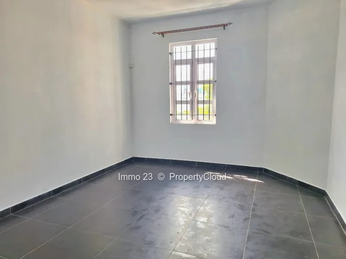 Maisons / Villas - 9 chambres - Curepipe