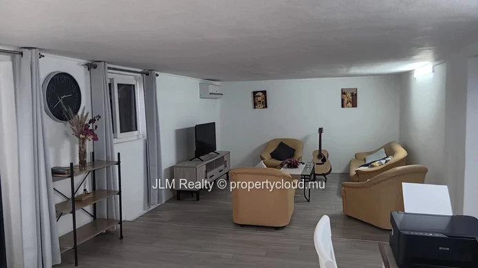 Modern 2-Bedroom Ground Floor Apartment for Rent | Flic en Flac, Mauritius