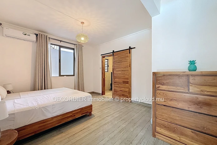 Maison moderne à vendre