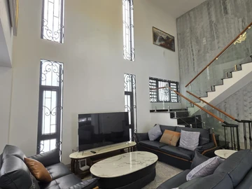 4 Bedroom Villa