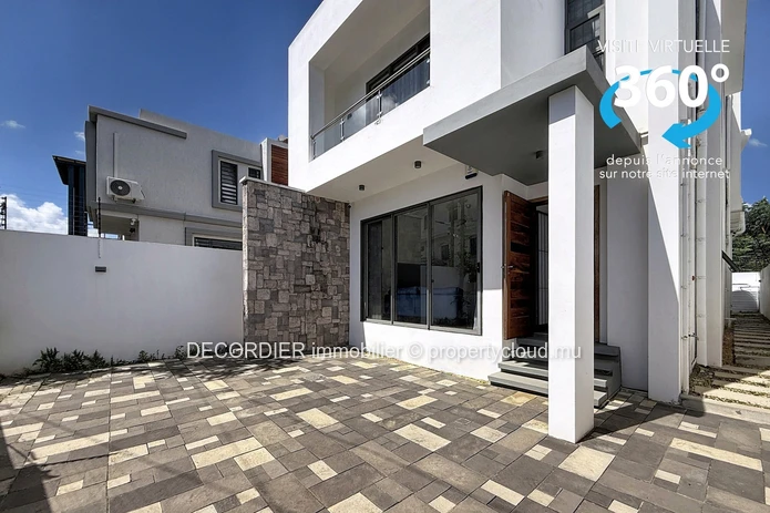 House for Sale – Pereybère