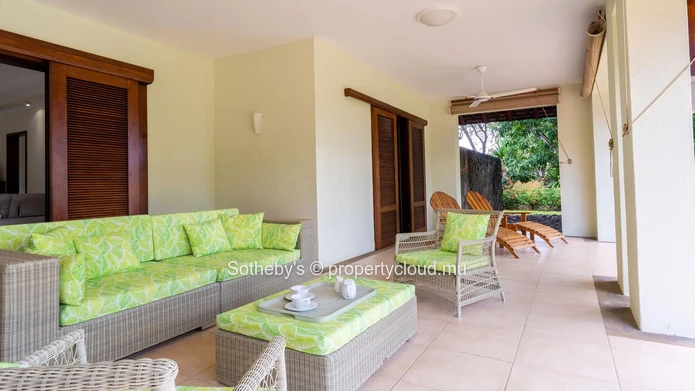 Villa Fairway Garden - Tamarina