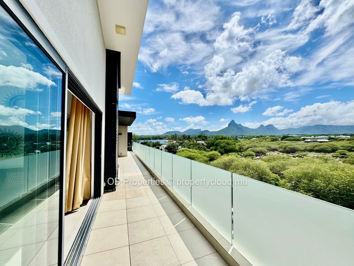 Penthouse de Prestige avec Vue Mer à Tamarin