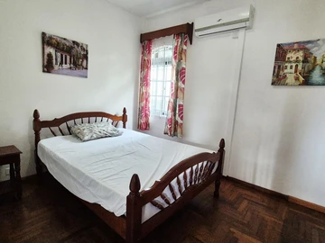 6 Bedroom Apartment