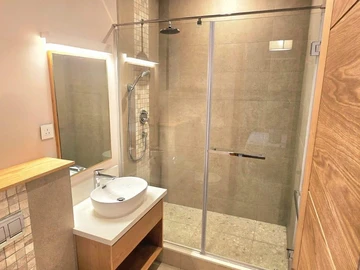 4 Bedroom Apartment