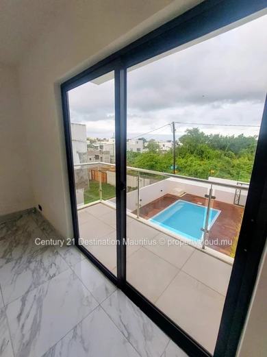 Where Modern Living Meets Discretion