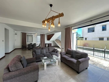 3 Bedroom Villa