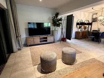 4 Bedroom Apartment