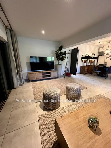 Exceptional 4-Bedroom Furnished Apartment for Sale – Bagatelle Inn