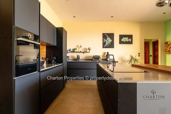 Villa d'exception de 3 chambres entre nature préservée et art de vivre raffiné