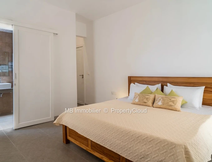 Beachfront Apartment For Rent - Trou D'eau Douce
