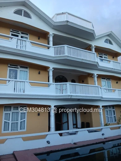 Hotel for Sale – Flic en Flac, Mauritius 