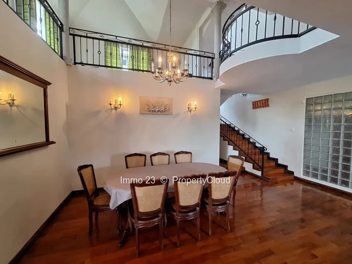 House / Villa - 4 bedrooms - Wooton - Ref. MA76643VE