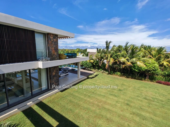Villa de Prestige de 5 Chambres à Anahita Golf & Resort Estate – Vue Mer | Art de Vivre Resort