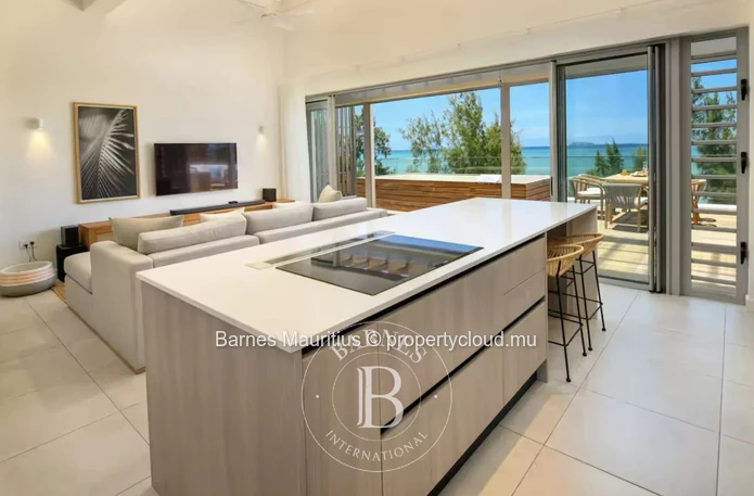 GRAND GAUBE – Penthouse les pieds dans l’eau – 3 chambres avec vue exceptionnelle
