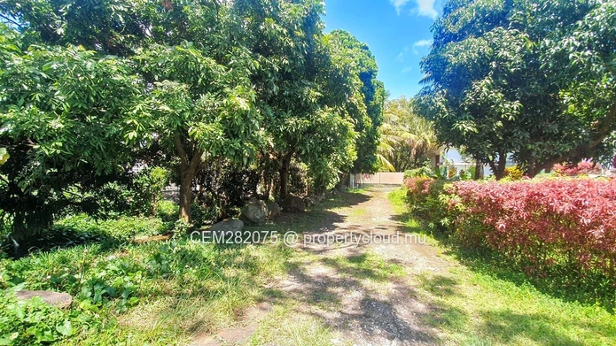 Exceptional Land For Sale in La Caverne, Vacoas