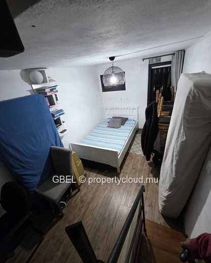 Spacious 3-Bed Apartment 107 m² – Central Curepipe