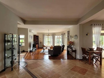 Villa de 4 Chambres