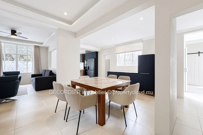 À Vendre – Belle Villa Rénovée À Beau-Bassin