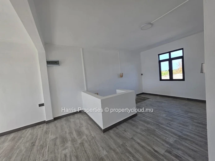 À VENDRE – Belle villa neuve à Grand Gaube (Mandat exclusif)