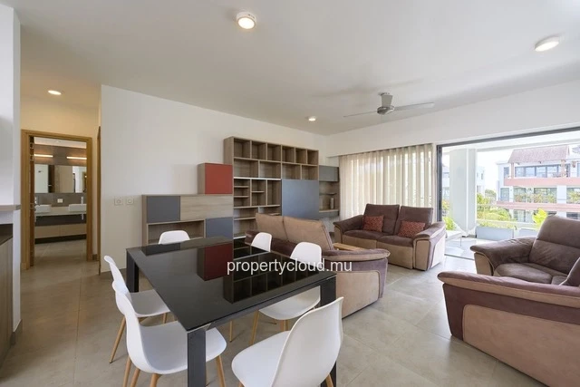 For sale: 3-bedroom apartment accessible to foreigners in Mont Choisy.