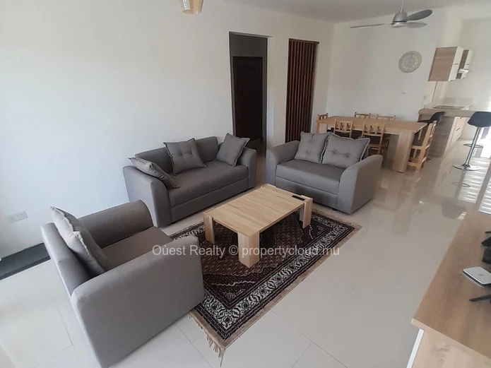 Fully furnished 3-bedroom apartment | 12 minutes walk to the beach | quiet neighborhood | completed in 2023 