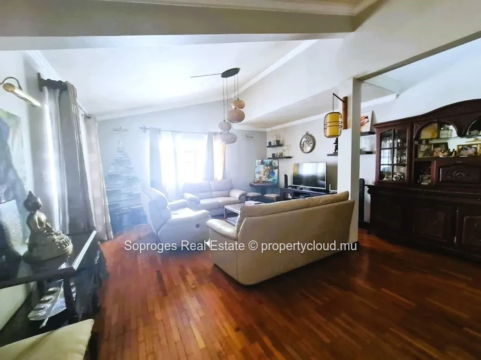Grande maison/villa a vendre a Rose Hill