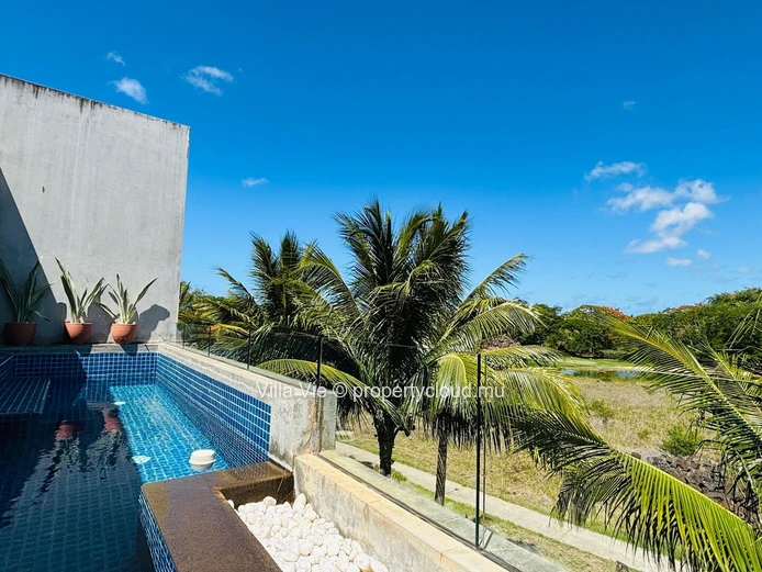 Mont Choisy - Beau penthouse de 2 chambres en-suite avec piscine privée