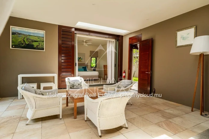 Bel Ombre – 4-Bedroom Villa with Golf Views – Valriche