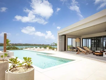 4 Bedroom Villa
