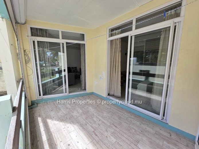 Apartment for Rent in Pereybere just opposite the beach