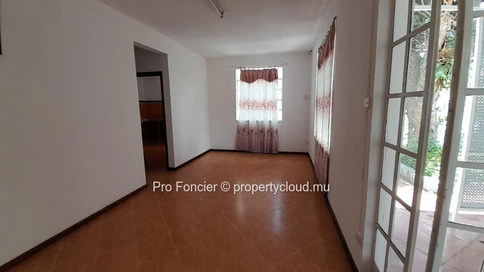 Ground floor of a house for rent in Vacoas