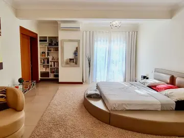 Villa de 8 Chambres