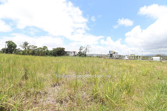 Plot of Land of 1,675.51m² - Commercial/Residential