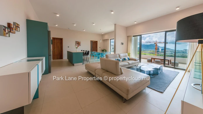 Luxury penthouse in Trianon | Panoramic sea & mountain views