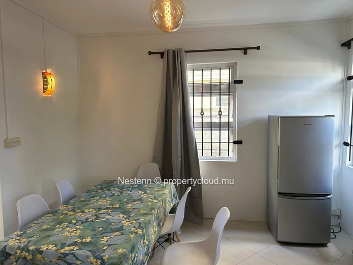 Cozy 2-Bedroom Townhouse For Rent 